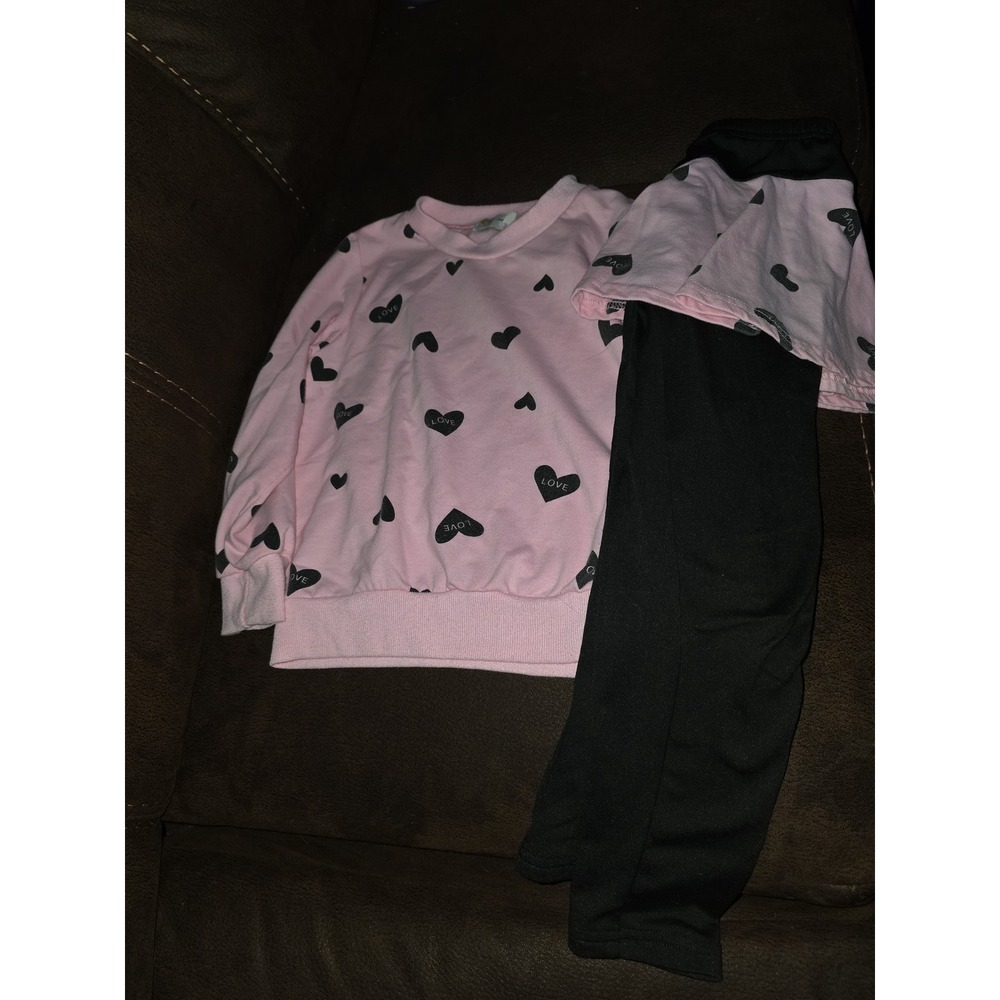 Little hands love heart top and skirted leggings size 6t‎ valentine's day